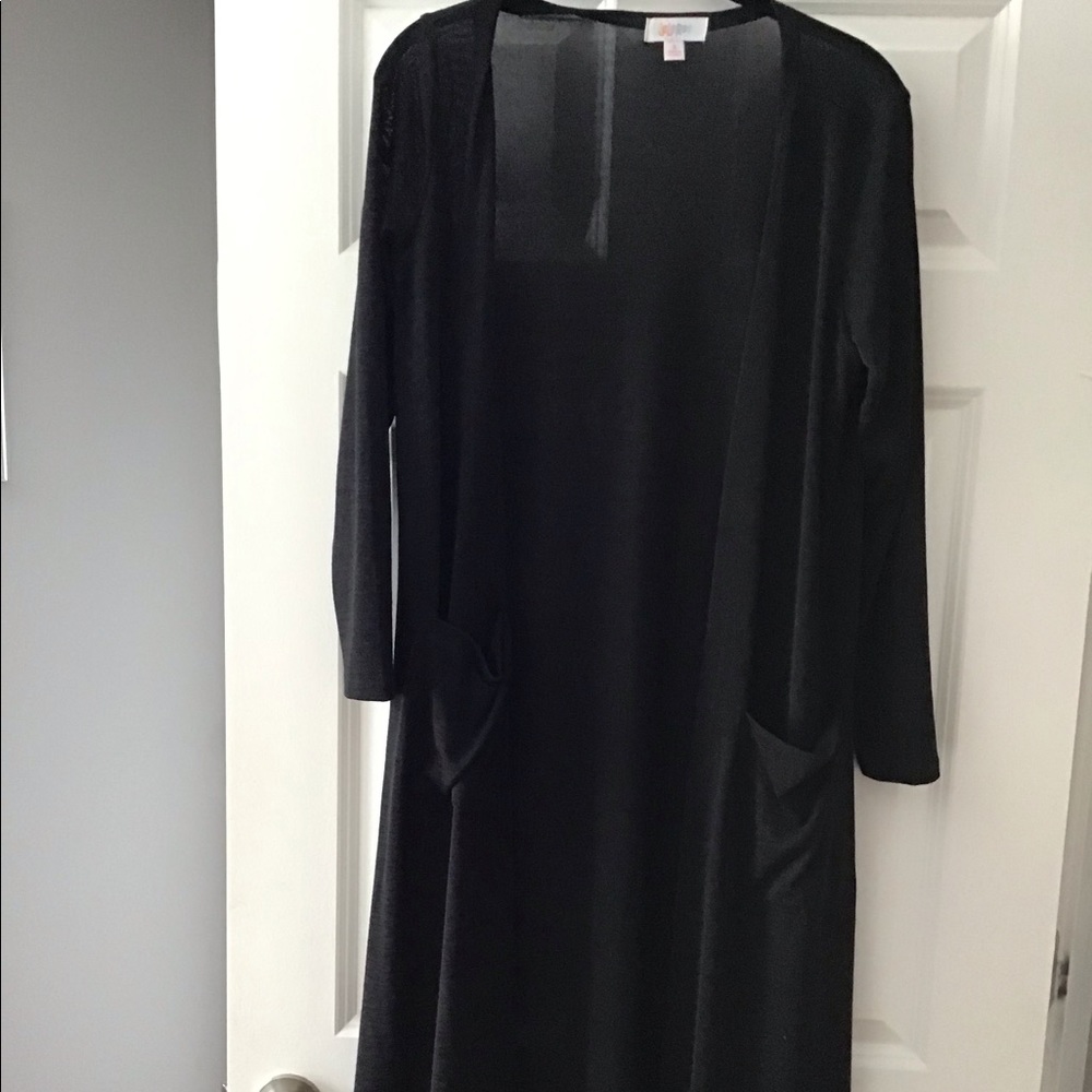 RARE LuLaRoe Sarah Small Black EUC
